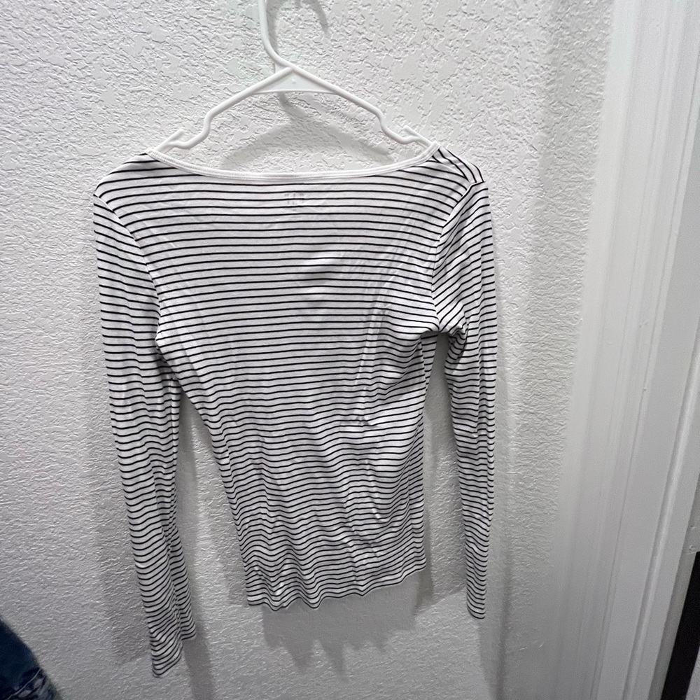 Long sleeved shirt